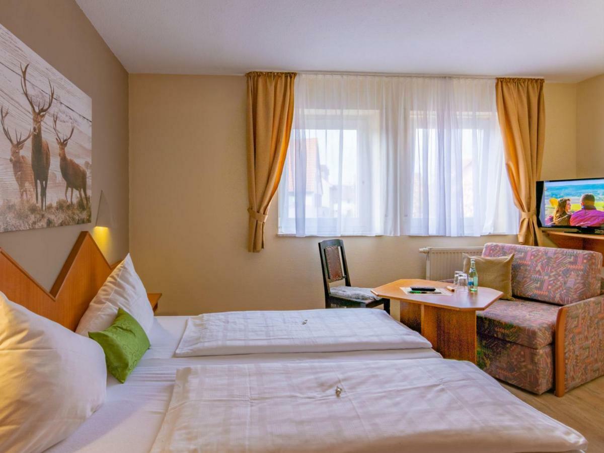 Gasthaus & Hotel Drei Lilien Werbach Ngoại thất bức ảnh